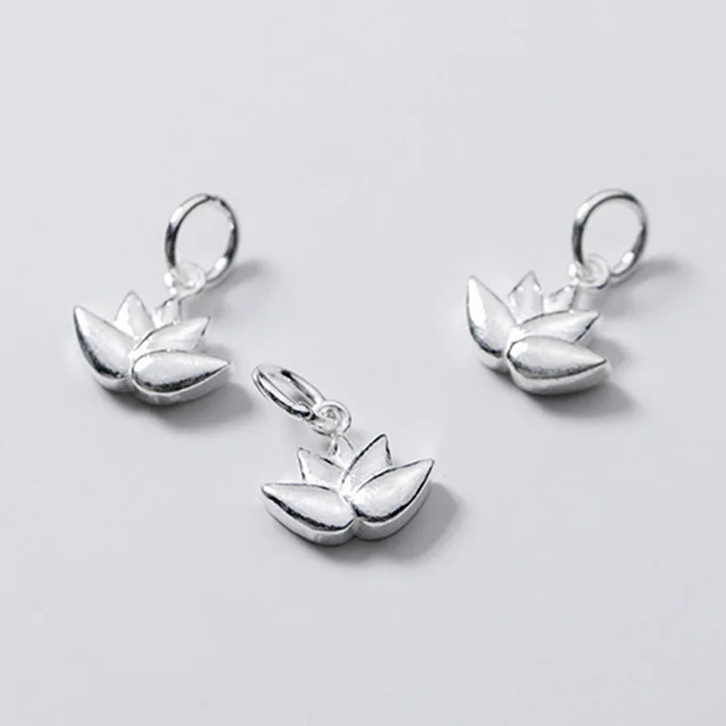 925 Sterling Silver Beautiful Lotus Flower Dangle Necklace Charms Women Decoration Silver Charms DIY Jewelry Fine Accessories