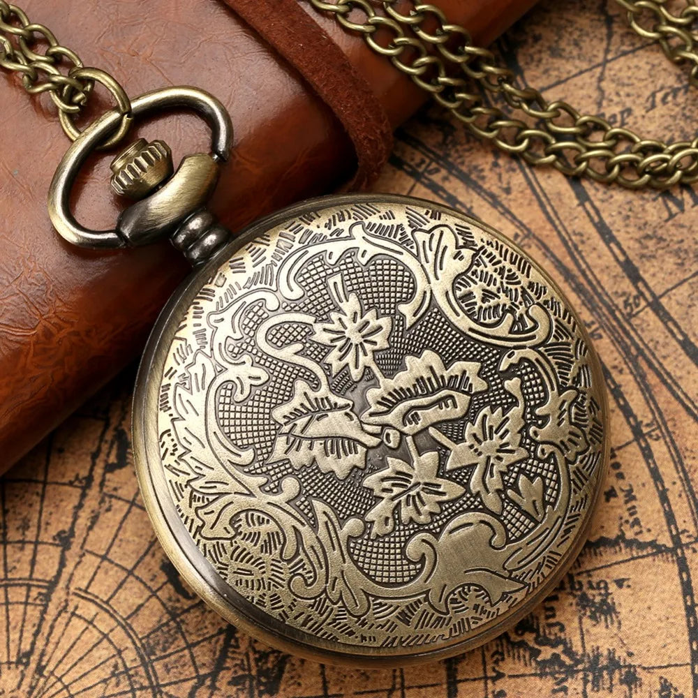 Exquisite Emerald-green Stone Bronze Case Quartz Pocket Watch Simple White Dial Chain Clock Necklace Pendant Watch for Men Women