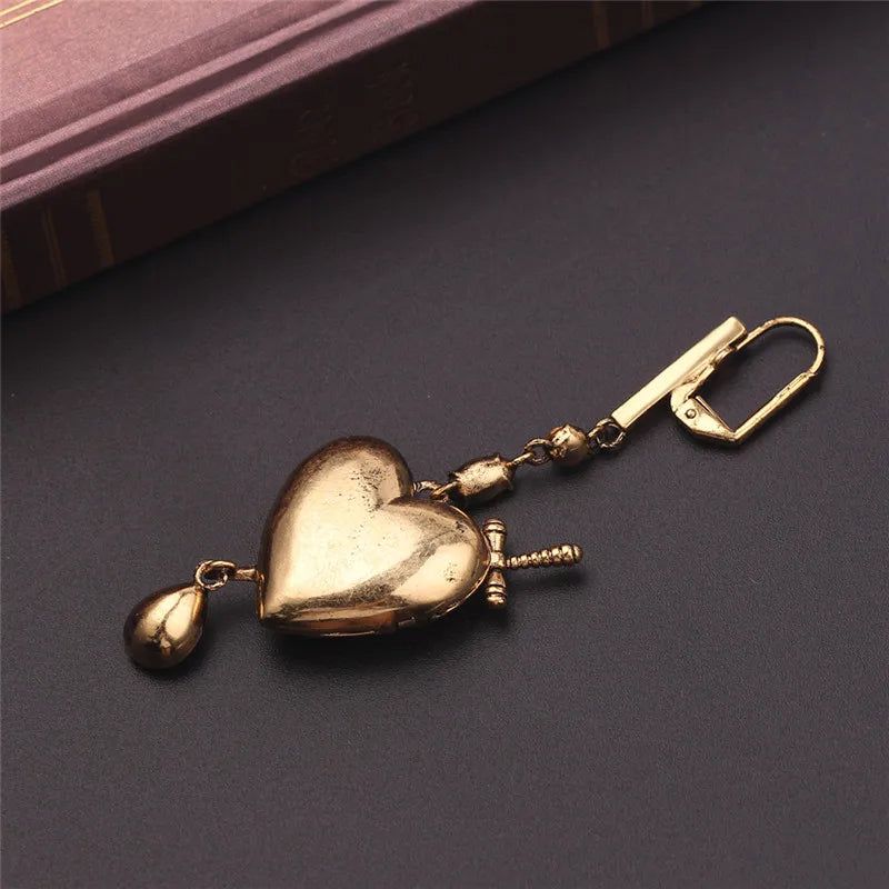 1 Pc Fashion Vintage Sword Heart Water Droplets Earrings Red Crystal Earrings for Women Earring can Open