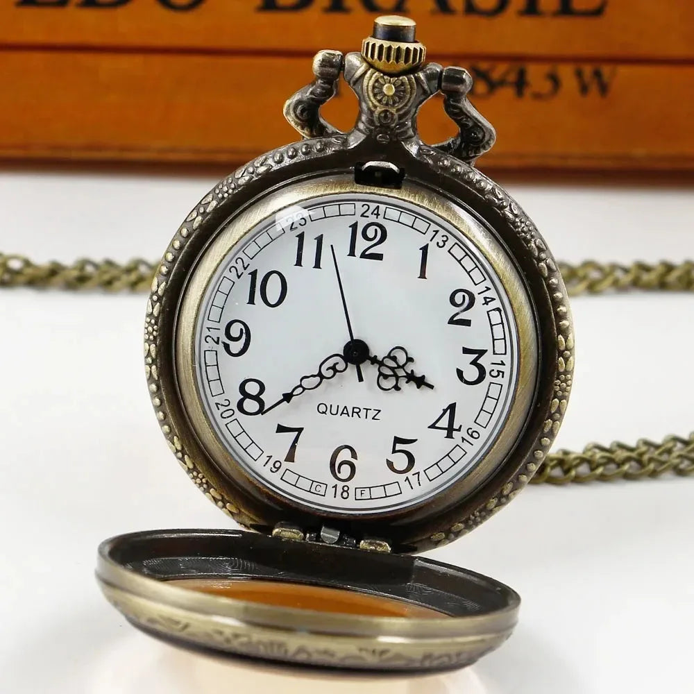 Vintage Amber Color Dial Bronze Pocket Watch Quartz Chain Pendant Clock Necklace Watches for Men Women Unique Exquisite Gifts