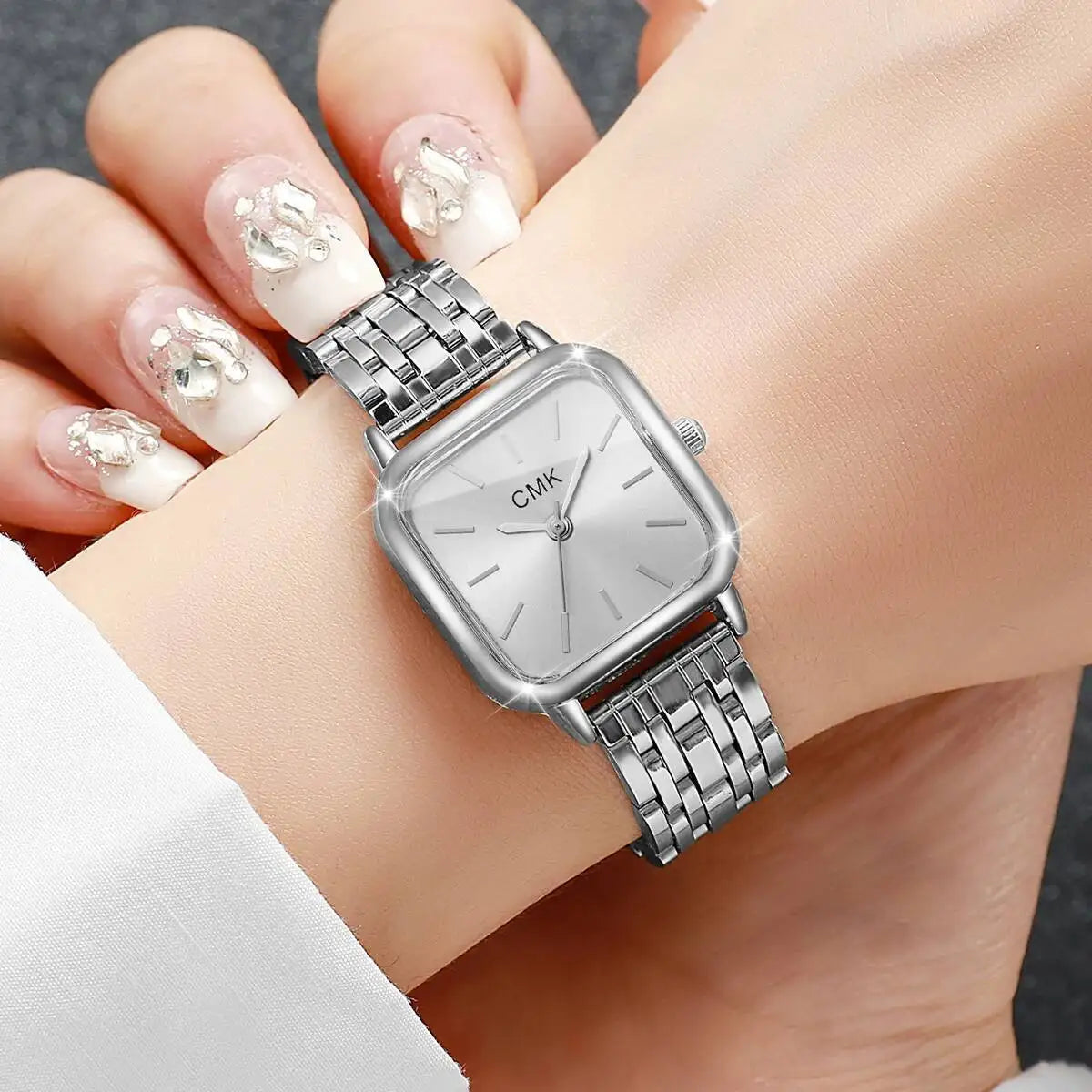 1/2/3/4/6PCS Fashion Women Watches Simple Square Dial Ladies Quartz Wristwatch Reloj Mujer（Without Box）