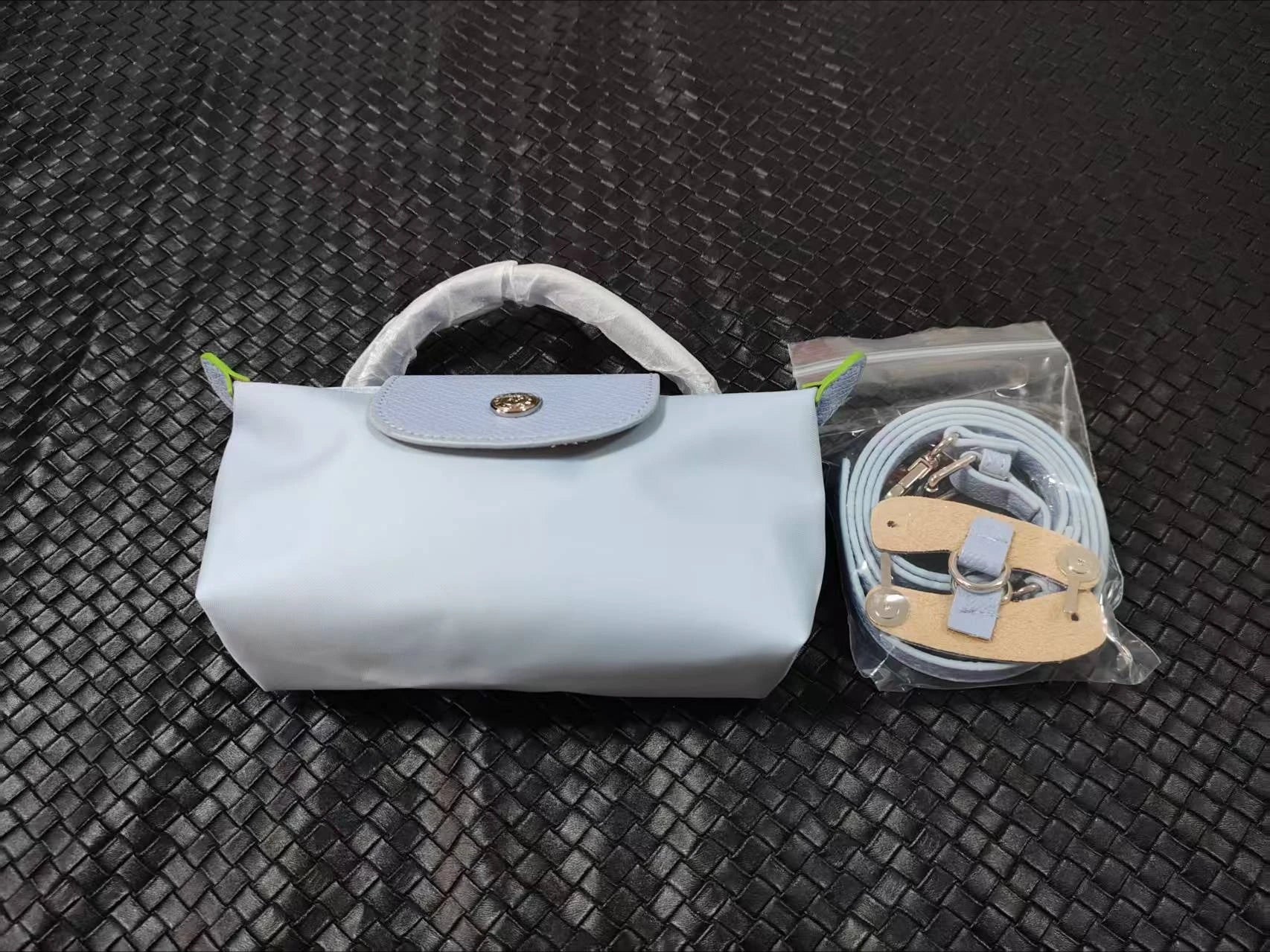 Fashionable New Non Perforated Nylon Bag Portable with Shoulder Straps Multifunctional Shoulder Bag Dumpling Bag Mini Handbag
