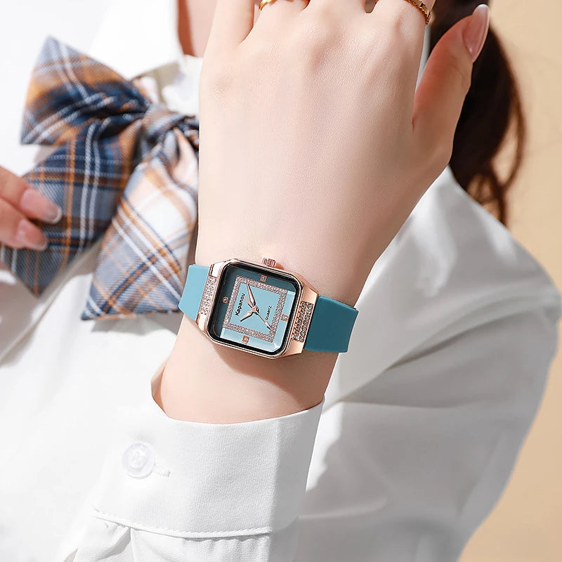 Women's fashionable square shell watch with diamond inlaid silicone quartz watch