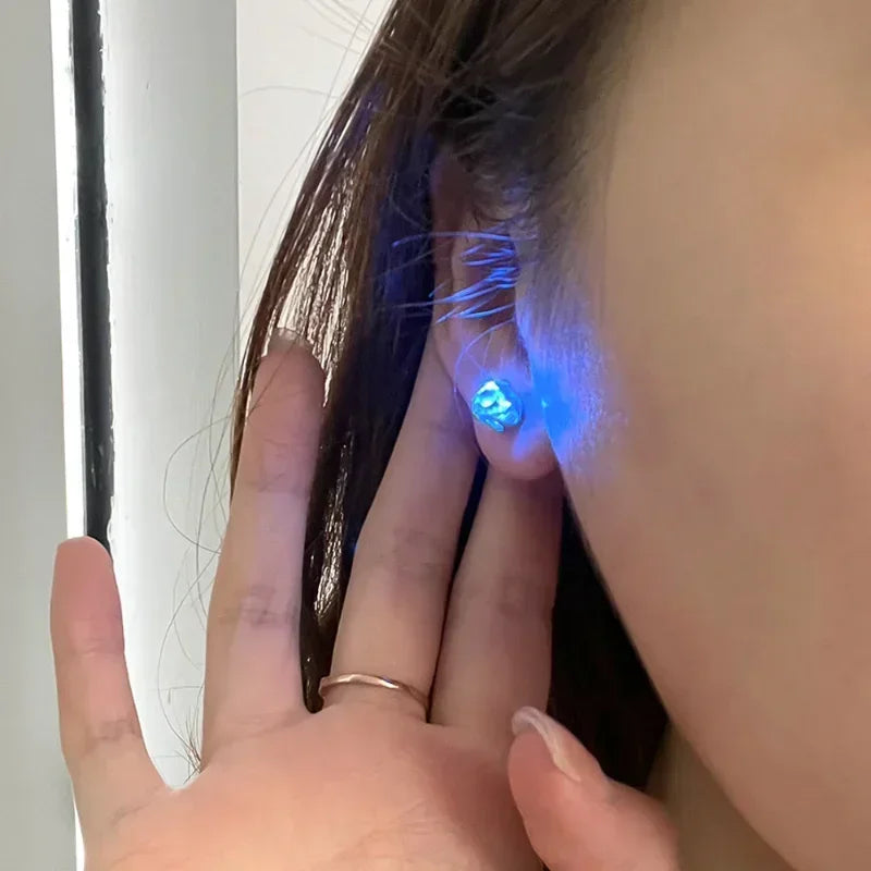 1/2PCS Light Up LED Bling Ear Stud Earrings for Women Color Light Up Earring Studs Light Up Earrings for Rave Party Accessories