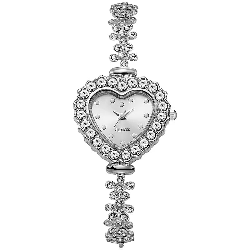 Ladies' Fashion And Exquisite Heart-Shaped Dial Quartz Watch for Women（Without Box）