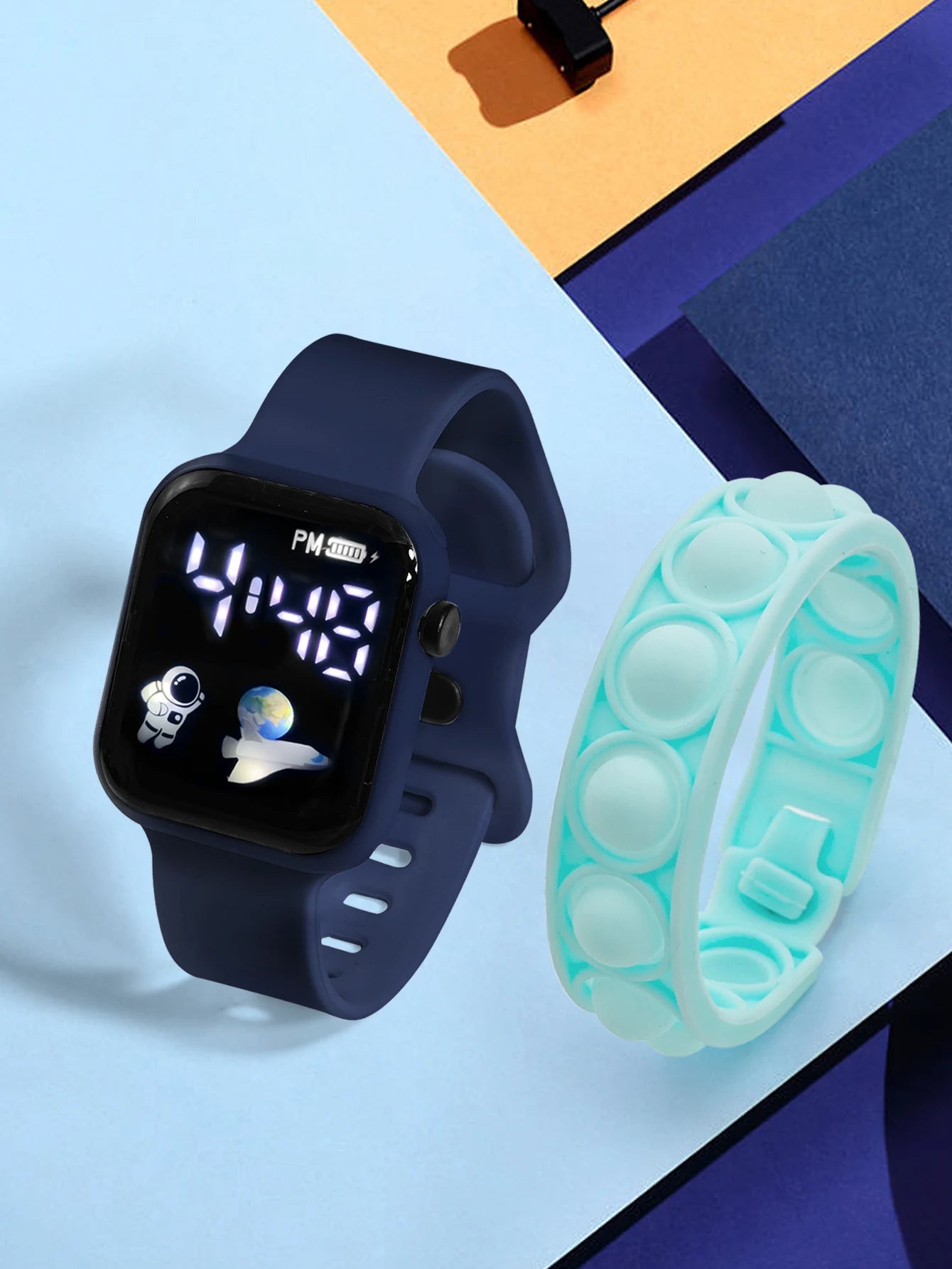 2PCS Children's Smart Watch Bracelet Simple and Fashionable Student Outdoor Sports Electronic Watch Gift for Boys and Girls