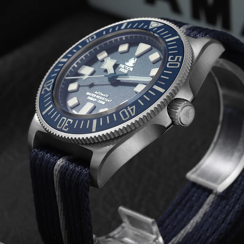 Tactical Frog Titanium Dive Watch Men 42mm NH35 Automatic Mechanical Movement Sapphire Glass 200M Waterproof BGW-9 Luminous