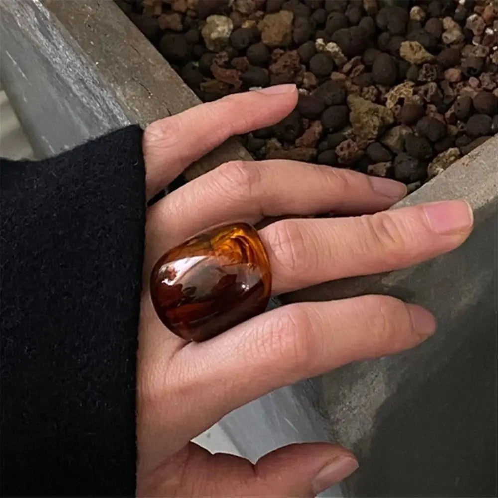 New Geometric Wide Face Chunky Ring Vintage Women Large Finger Rings Resin Exaggerated Punk Jewelry
