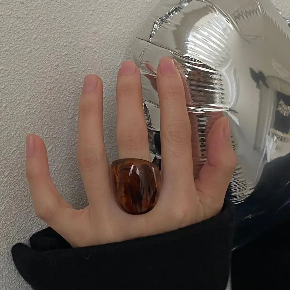 New Geometric Wide Face Chunky Ring Vintage Women Large Finger Rings Resin Exaggerated Punk Jewelry