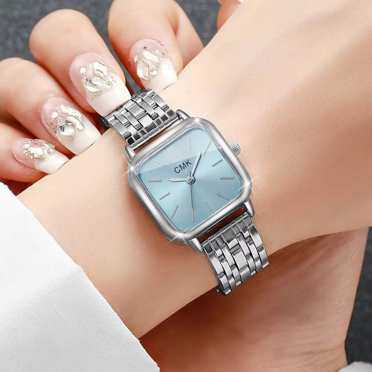1/2/3/4/6PCS Fashion Women Watches Simple Square Dial Ladies Quartz Wristwatch Reloj Mujer（Without Box）