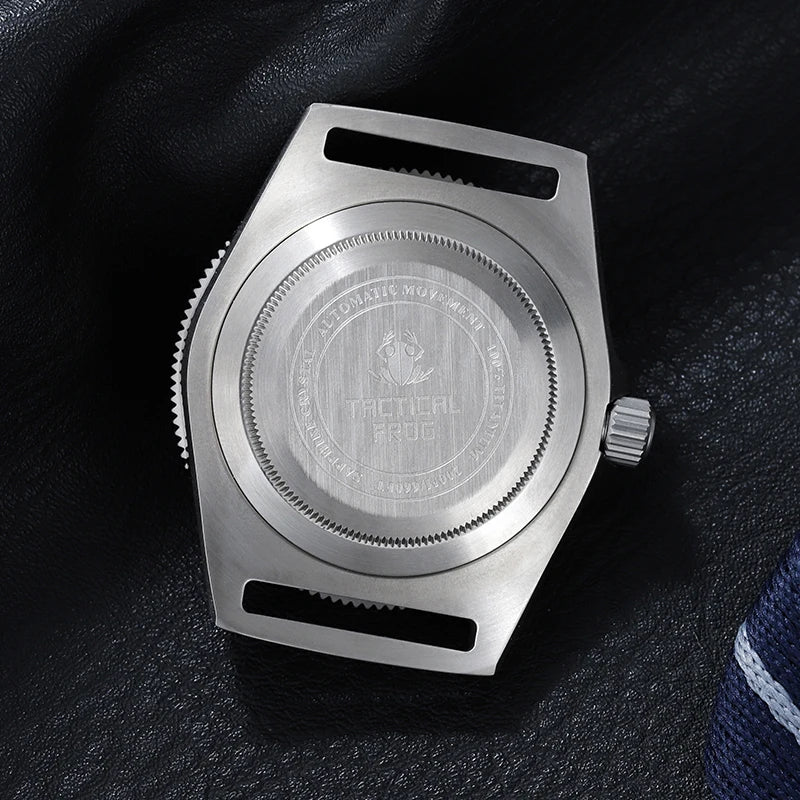 Tactical Frog Titanium Dive Watch Men 42mm NH35 Automatic Mechanical Movement Sapphire Glass 200M Waterproof BGW-9 Luminous