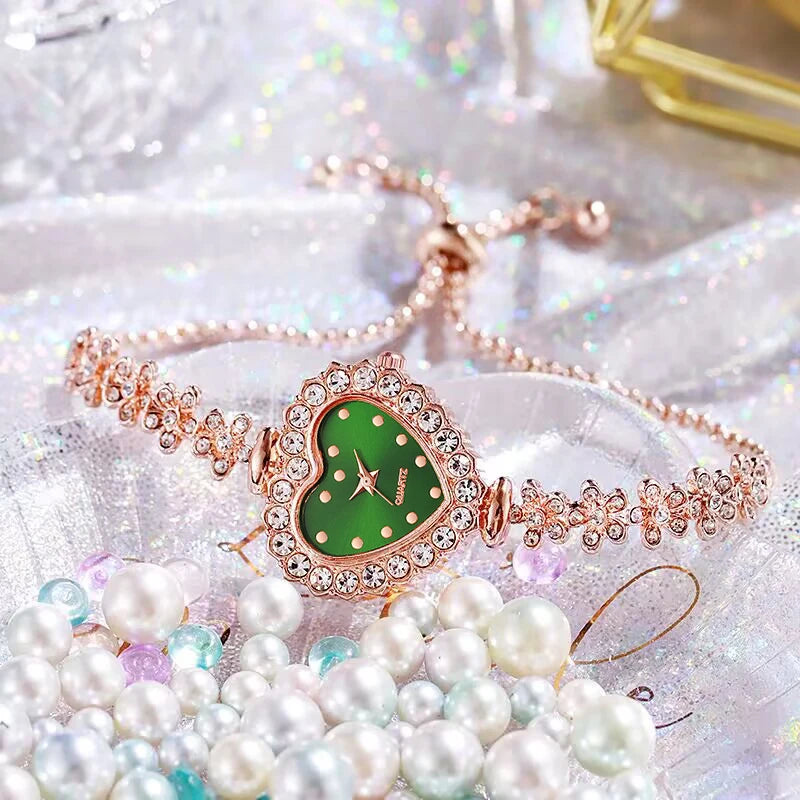 Ladies' Fashion And Exquisite Heart-Shaped Dial Quartz Watch for Women（Without Box）