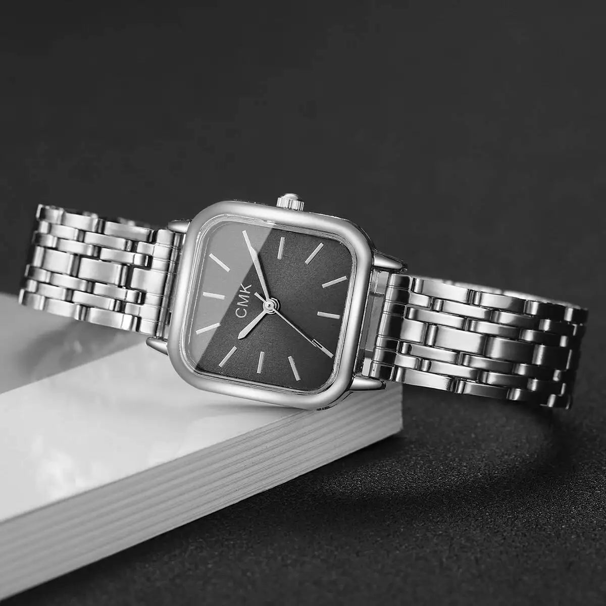 1/2/3/4/6PCS Fashion Women Watches Simple Square Dial Ladies Quartz Wristwatch Reloj Mujer（Without Box）