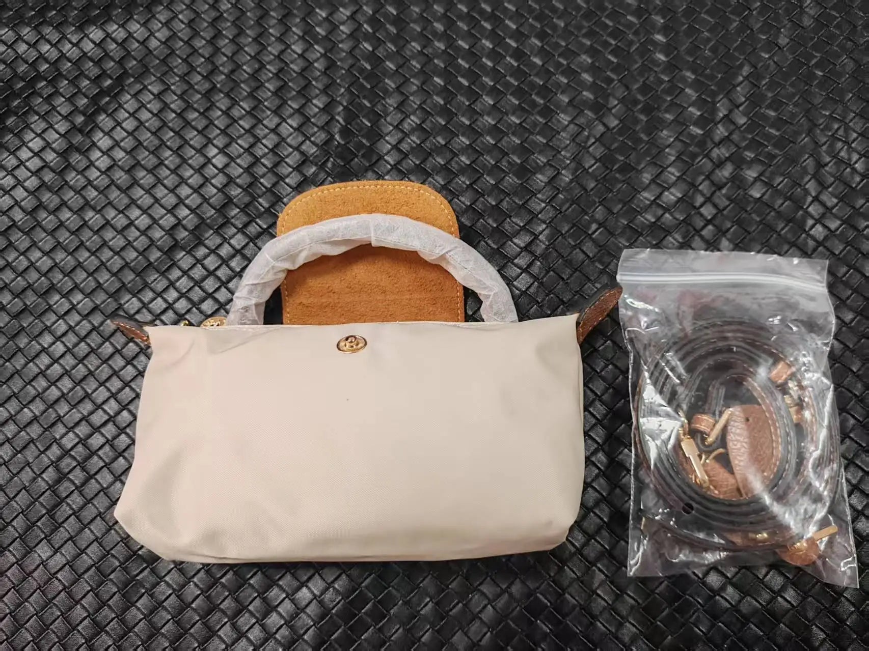 Fashionable New Non Perforated Nylon Bag Portable with Shoulder Straps Multifunctional Shoulder Bag Dumpling Bag Mini Handbag