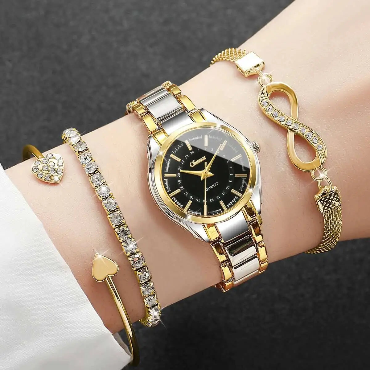 4PCS/Set Fashion Women Watches Small Dial Quartz Watch Luxury Ladies Wristwatch Bracelets Set Reloj Mujer（Without Box）