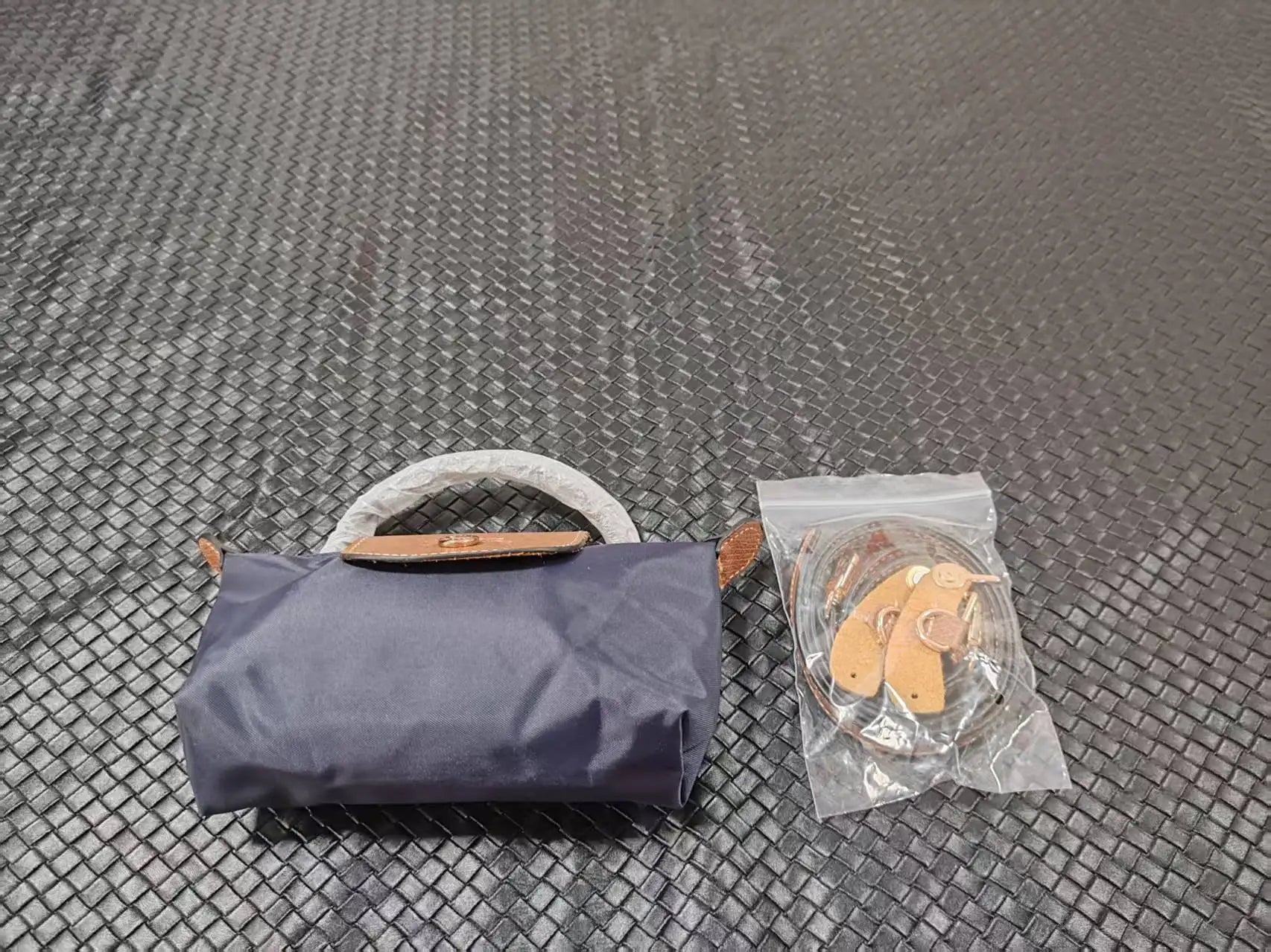 Fashionable New Non Perforated Nylon Bag Portable with Shoulder Straps Multifunctional Shoulder Bag Dumpling Bag Mini Handbag