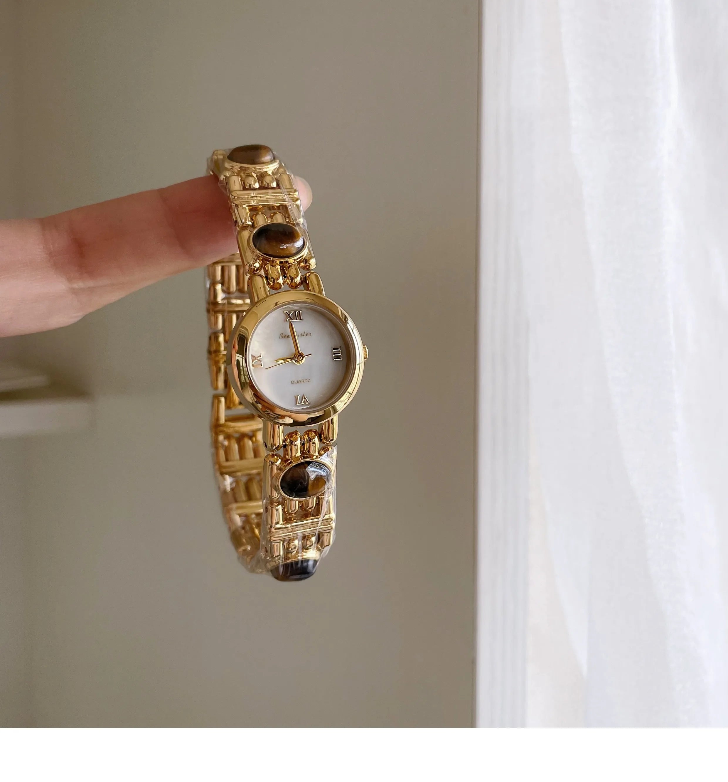 NEW Elegant Retro Watch Women Natural Brown Gemstone Jade Waterproof Round Dial Quartz Watch Female Bracelet Accessories Gift