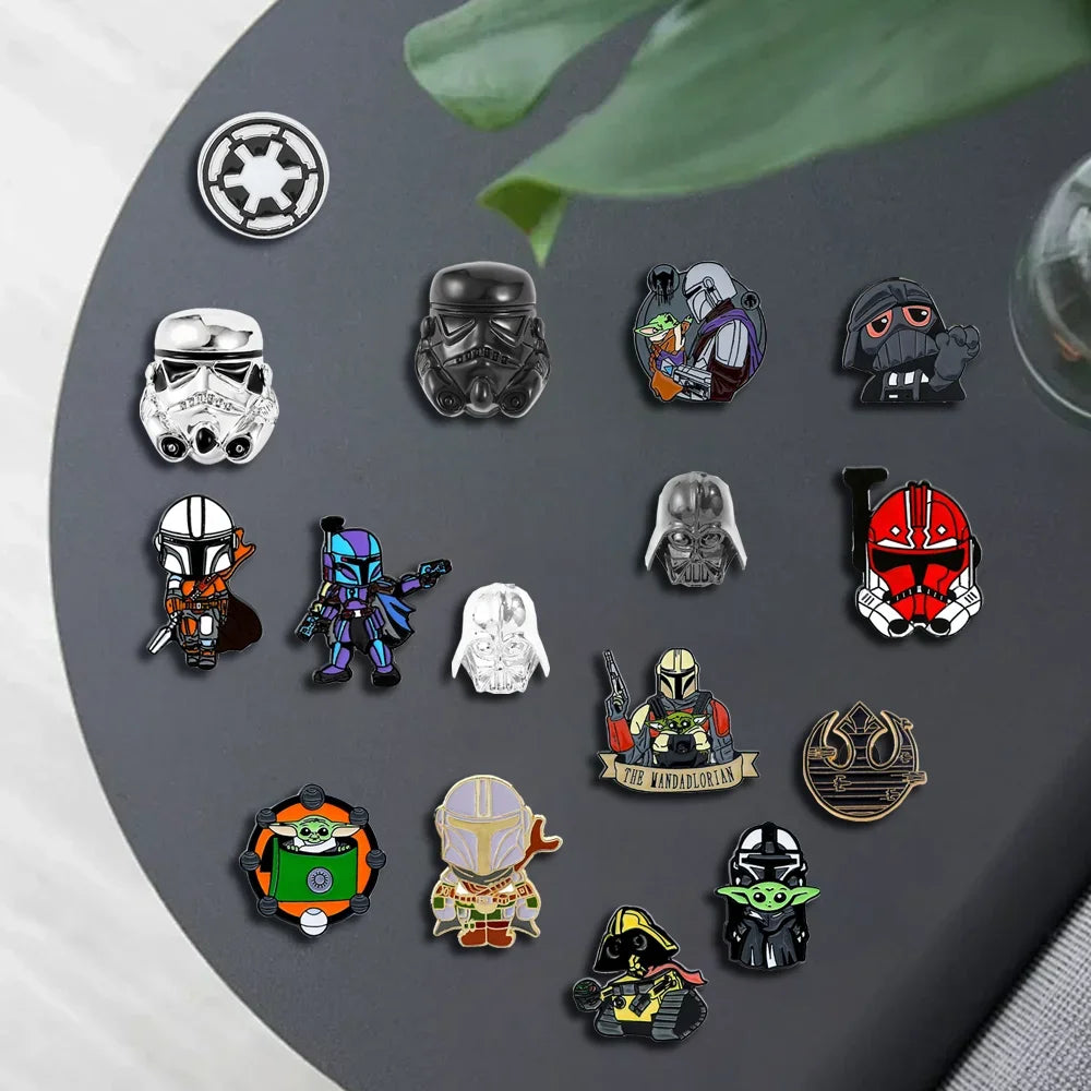 16 Pcs Anime Individuality Cartoon Brooch Creativity Robot Enamel Pin Backpack Clothing Jewelry Metal Badge Accessories Gift