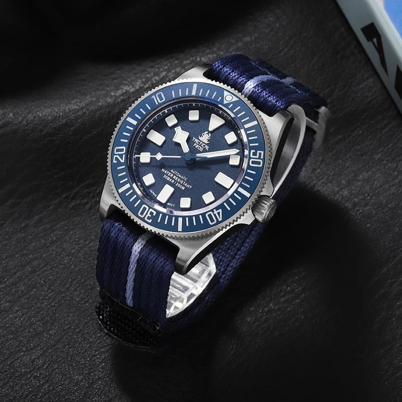 Tactical Frog Titanium Dive Watch Men 42mm NH35 Automatic Mechanical Movement Sapphire Glass 200M Waterproof BGW-9 Luminous